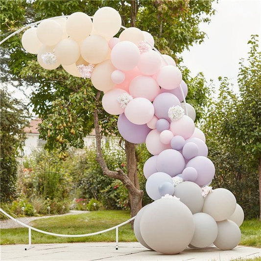 Pink & Lilac Mix Balloon Arch with Hydrangea Flowers - 75 Balloons